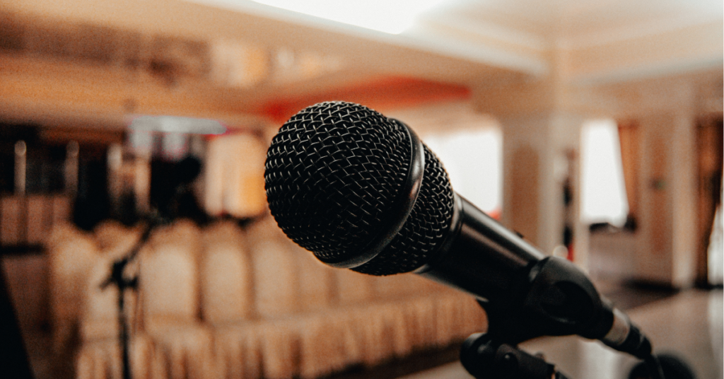 Best Headset and Microphone Combos for Interpreters