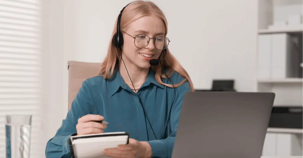 Simultaneous Interpretation Practice Methods for Skill Development